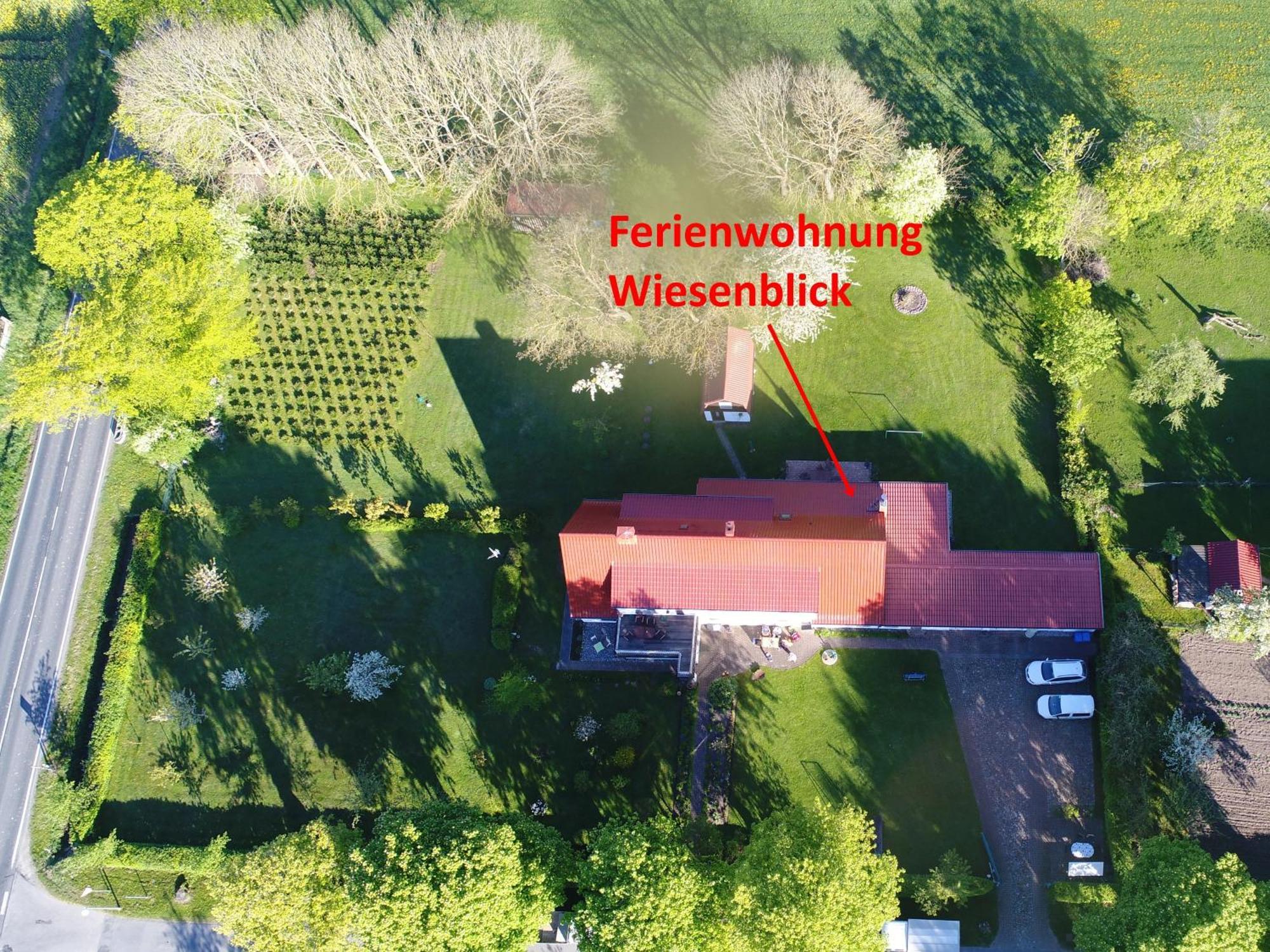 Urlaub Auf Der Insel Ruegen Apartment Bergen Auf Rugen Bilik gambar